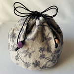 花刺繍の巾着 Mサイズ（gray）【送料込み】