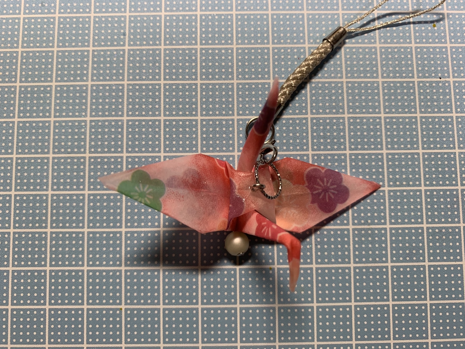 折り鶴のストラップ~蒼と紫~ - TUKIKUSA'S GALLERY | minne 国内