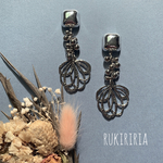 RUKIRIRIA #605 シルバーフラワーピアス  大ぶりピアス 大ぶりイヤリング 