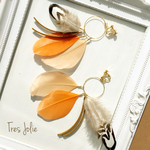 フェザーイヤリング orange × beige