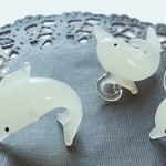 僕は海のカナリア　シロイルカです　2個