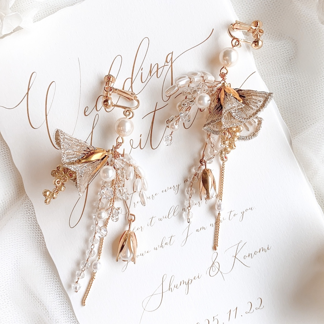 【Amaryllis シリーズ Mia(ミア)】ウェディングヘッドドレス ピアス Amaryllis シリーズ Mia(ミア)】ウェディングヘッドドレス ピアス