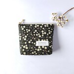 【再】夜用も入るサニタリーポーチ　化粧ポーチにも　/cotton plant
