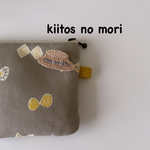 麦わら帽子の刺繍ブローチ（グレー）