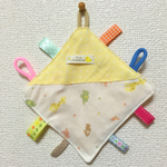 baby's toy かしゃかしゃタグハンカチ ☆ イエロー
