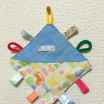 baby’s toy かしゃかしゃタグハンカチ ＊ おもちゃ