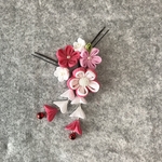 七五三髪飾り　つまみ細工髪飾り
