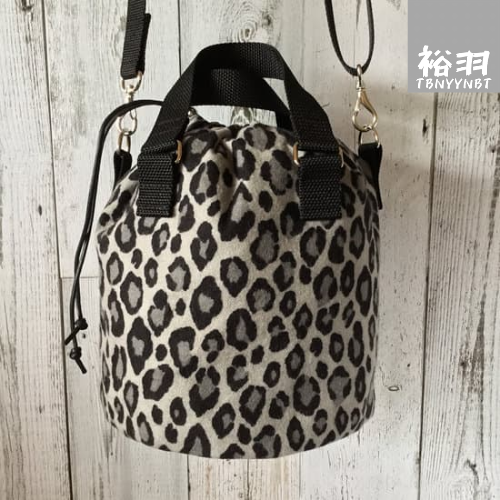 ヒョウ柄 - ショルダーバッグの人気通販 | minne 日本最大級の ヒョウ柄 - ショルダーバッグの人気通販 | minne 日本最大級の