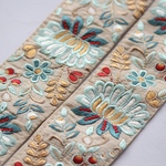 インド刺繍リボンᢂシルクフラワーリボン【グリーン/ベージュ】刺繍リボン 刺繍リボン トリム ブレード ジャガードリボン チロリアンテープ レース チュールレース