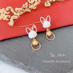 《お月見うさぎと雫(しずく)》 水引＊ピアス/イヤリング 〜うさぎ好きさんにお届けしたい癒しアクセサリーできました 〜