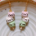 小さくてもかわいい三色ニャンコのピアス