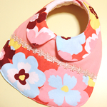 新作＊襟付きお花柄ベビースタイ