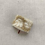再々販　インド刺繍リボンのポニーフック