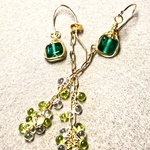 GReeNピアス