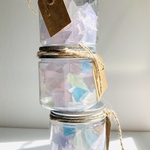 宝石石鹸のカケラ。