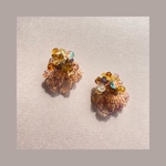 brown ビーズ ピアス