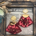 【再販1】深みレッド✳︎ヴィンテージ風刺繍リボンイヤリング