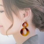 べっ甲アシンメトリー大ぶりピアス、イヤリング