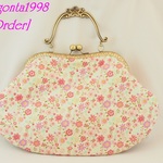 ｢bankou様のご注文品｣☆気持ち華やぐがま口バッグ☆（特大！口金21センチ)(花柄♡