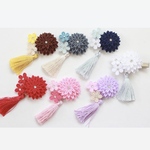 つまみ細工　タッセル付きヘアクリップ