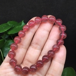 【超可愛い】美品‼️濃厚紅‼️ストロベリークォーツは 苺水晶 ブレスレット