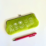 刺繍ペンケース・メガネケース〈黄緑〉