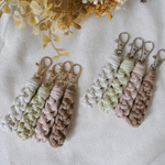 可愛いsize マクラメキーホルダー💛〜指先から世界へ〜
