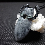 糸魚川翡翠　黒翡翠　大珠　ペンダント　００１