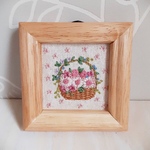 刺繍フレーム🌹フラワーバスケット　お花の刺繍　壁飾り インテリア雑貨