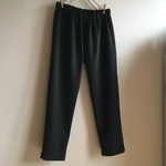 カシミヤウールDBで作ったテーパードパンツ