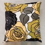 送料無料♠︎座布団カバー【ローズガーデン　イエロー】1枚 ハンドメイド