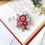 【専用受注品】深みred丸花Flower  ビーズ刺繍ブローチ