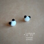 ぷっくりパンダのピアス / ノンホールピアス