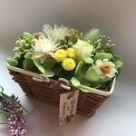 ★全商品送料無料★♡フラワーかごアレンジ╰(*´︶`*)╯♡