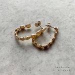 デザインピアス・樹脂ピアス・ノンホールピアス