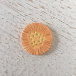 まあるいお花ブローチ  アプリコット