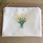 刺繍ポーチ（ミモザの花束）