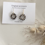 ☆ちっちゃなモノトーンつぶつぶフープピアス／イヤリング☆