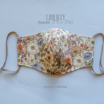 気分のあがるフラワーマスク　【Bramble ブランブル】　LIBERTY　リバティ　布マスク　