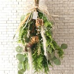 フレッシュグリーンのオータムスワッグ(47cm)
