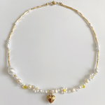 ビーズネックレス🌼　ビーズアクセサリー　ネックレス　ビーズ　パール　フラワー