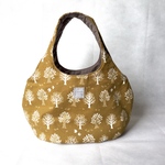 ころりんバッグ　ショルダー　トートバッグ　秋冬バッグ　冬用　＊コーデュロイ＊起毛＊kororin bag ＊北欧＊マスタード＊