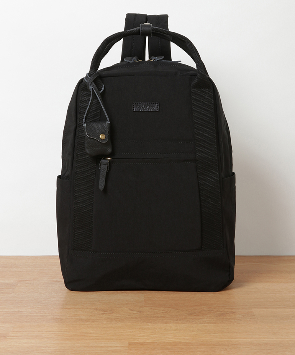 新品未使用　toleur/トーラ ウォッシュナイロン×カウレザー リュック toleur(トーラ) ウォッシュナイロン/カウレザーリュック 11337