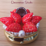 いちごのピルケース　Sweets Deco