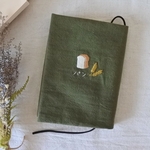 パンと小麦　手刺繍　文庫本　ブックカバー　オリーブ色