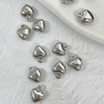 8pcs [シルバー] スモールハート ぷっくり チャーム （カン付き）m522
