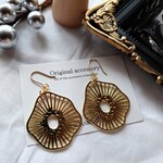 ゴールド ニュアンス イヤリング/ピアス