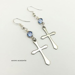 cross pierced earrings　クロス　十字架　シンプル　揺れる　大きめ　シルバー　上品　ブルー　青