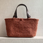 花結びのトートバッグ（テラコッタ）