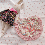 リバティ　フランス生地　チェリー　刺繍　フリルポーチ